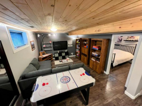 Private spacious oversized suite with free parking